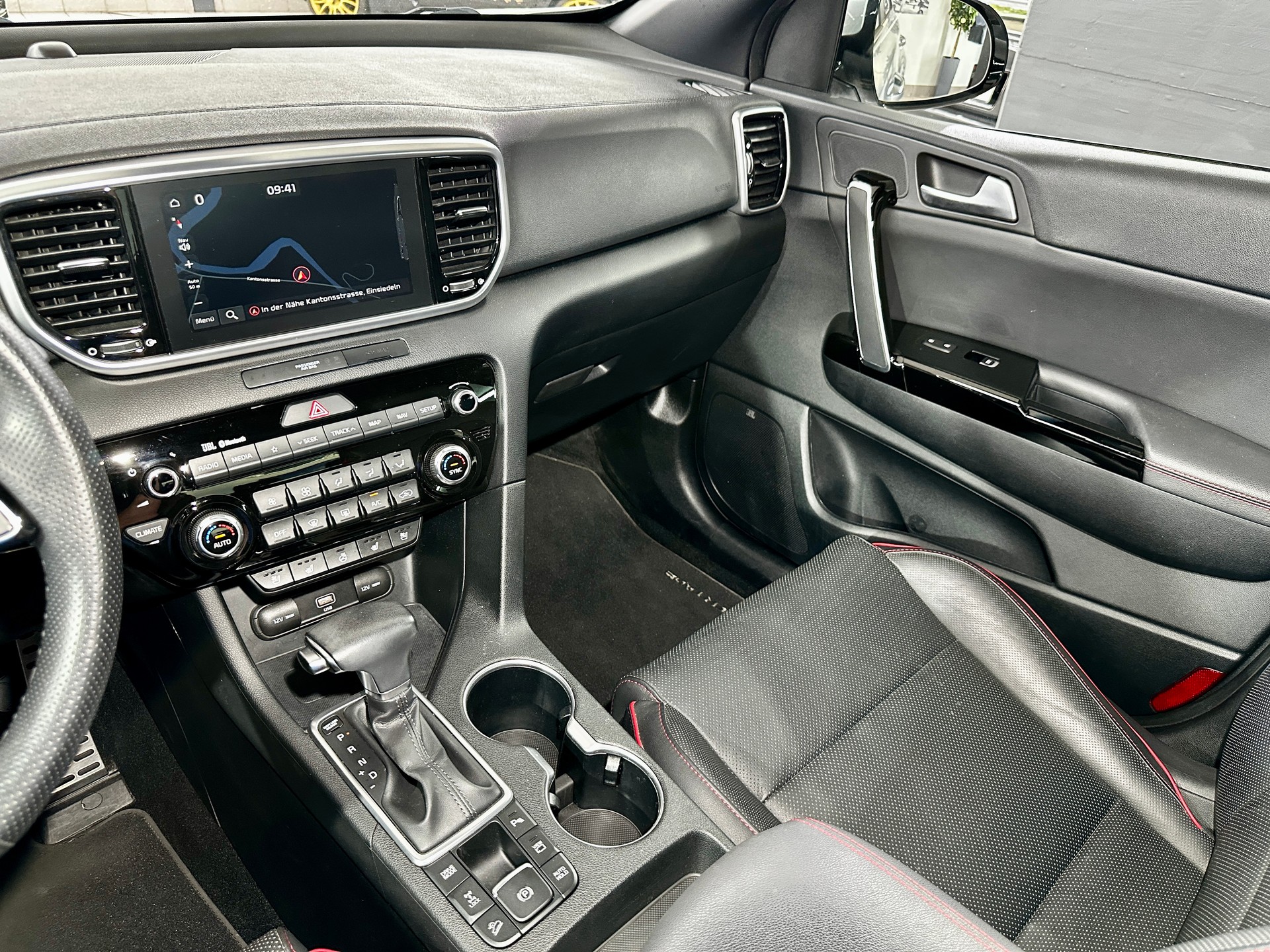 KIA Sportage 1.6CRDi Mild Hybrid GT-Line 4WD Automat-image-19