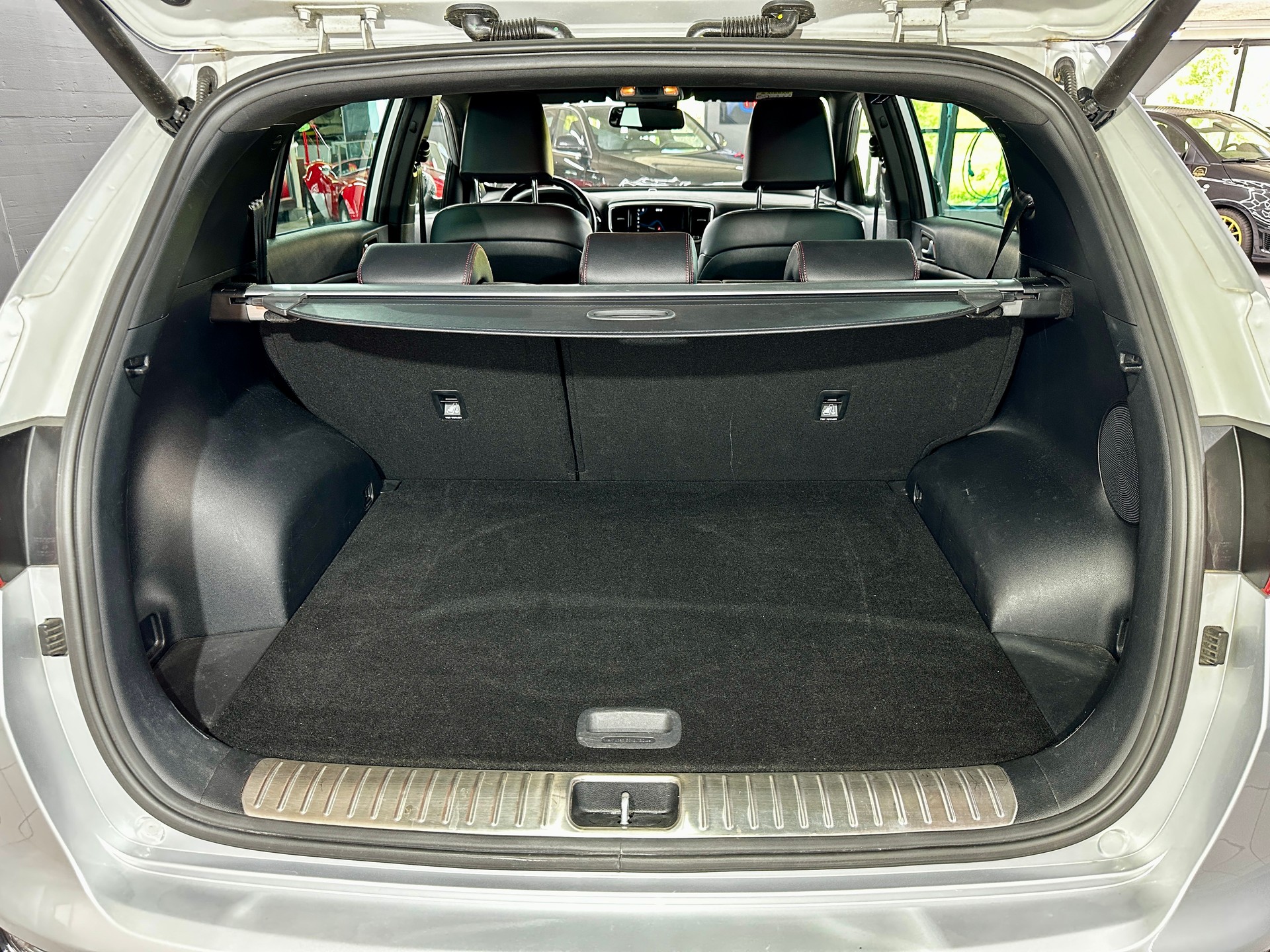 KIA Sportage 1.6CRDi Mild Hybrid GT-Line 4WD Automat-image-30