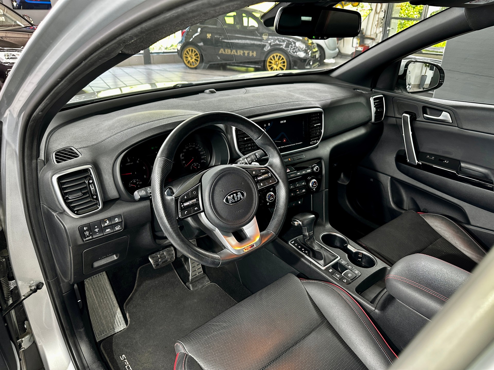 KIA Sportage 1.6CRDi Mild Hybrid GT-Line 4WD Automat-image-13
