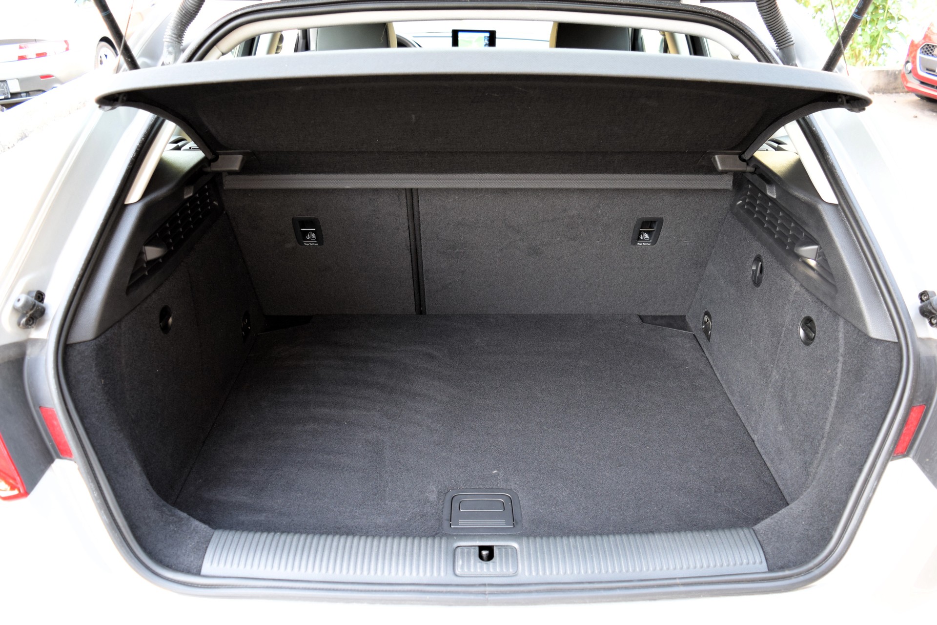 AUDI A3 Sportback 1.4 TFSI Ambiente-image-14