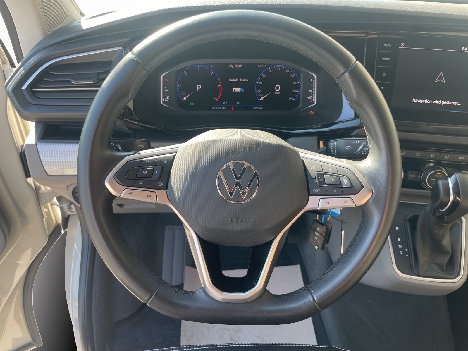 VW T6.1 California 2.0 TDI Ocean Liberty DSG-image-7