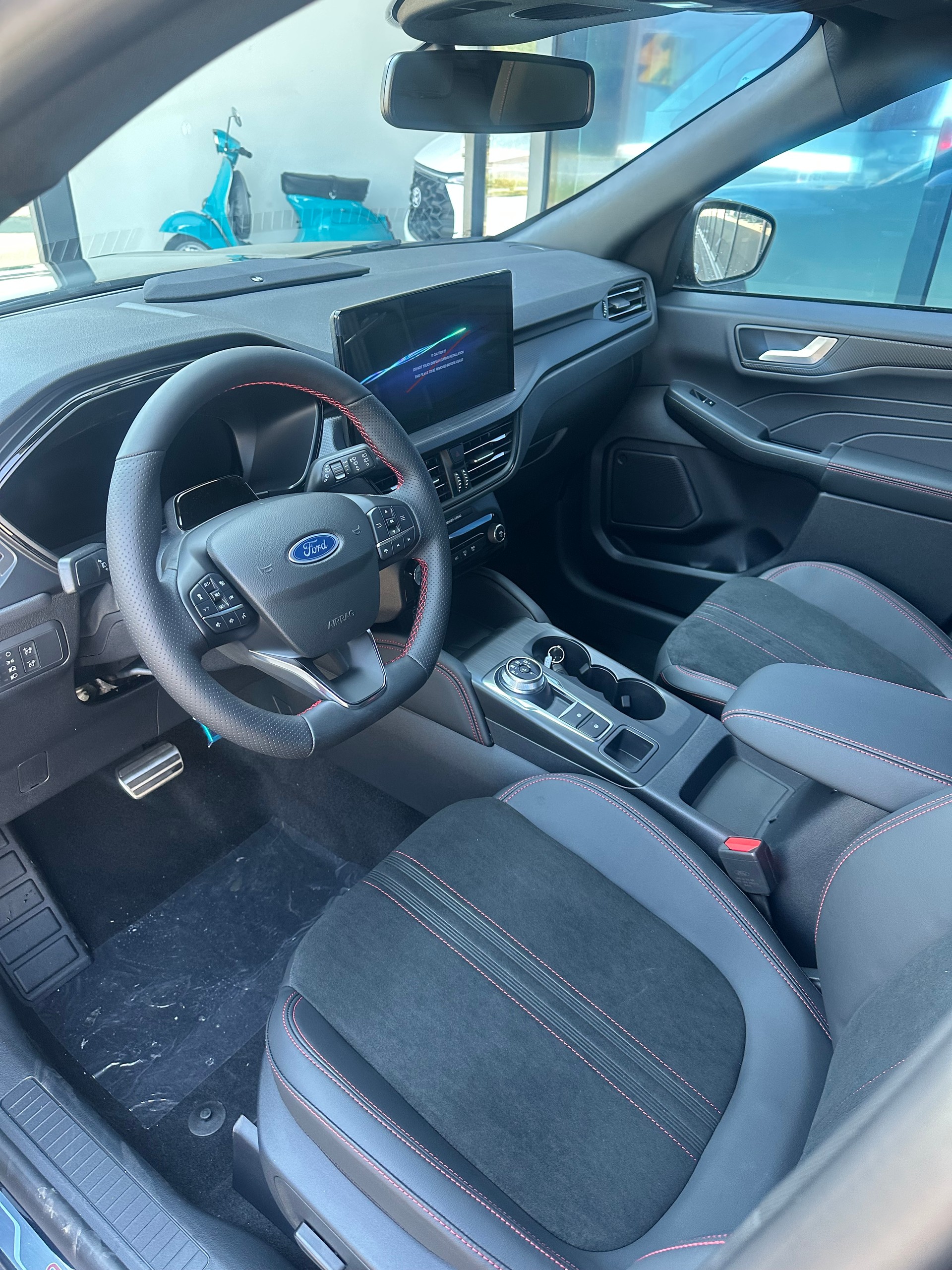 FORD Kuga 2.5 Hybrid ST-Line X 4x4 FHEV/Aut.-image-9