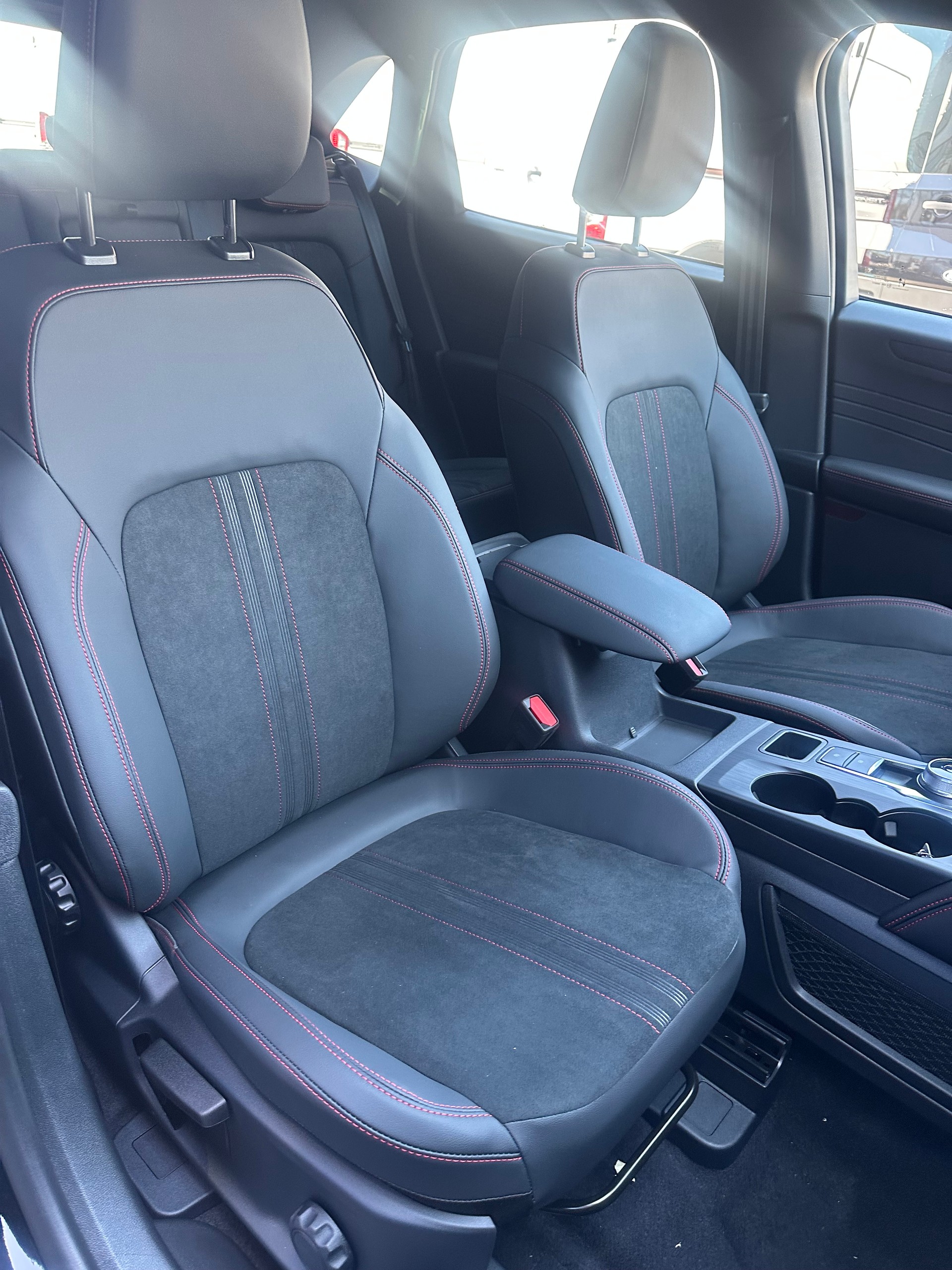 FORD Kuga 2.5 Hybrid ST-Line X 4x4 FHEV/Aut.-image-13