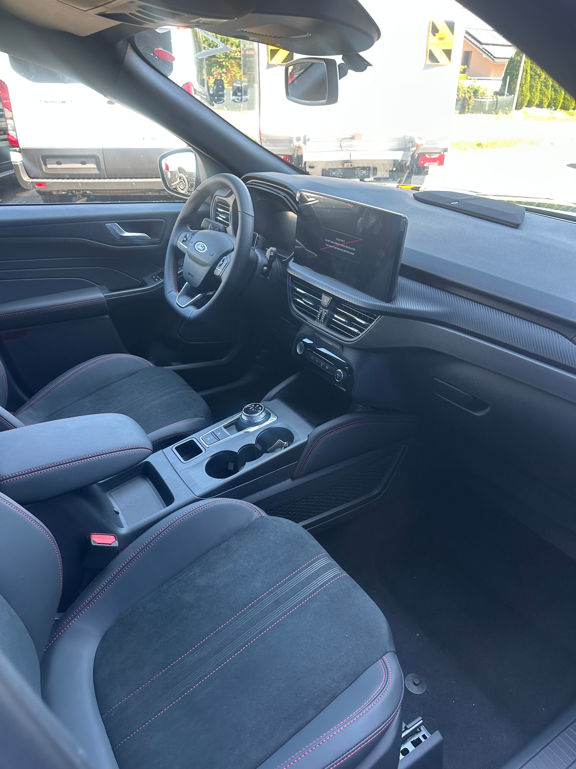 FORD Kuga 2.5 Hybrid ST-Line X 4x4 FHEV/Aut.-image-12