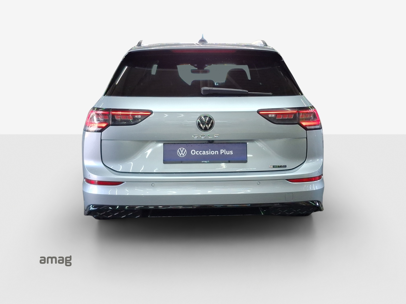 VW Golf Variant 2.0 TSI R-Line DSG 4 Motion-image-3