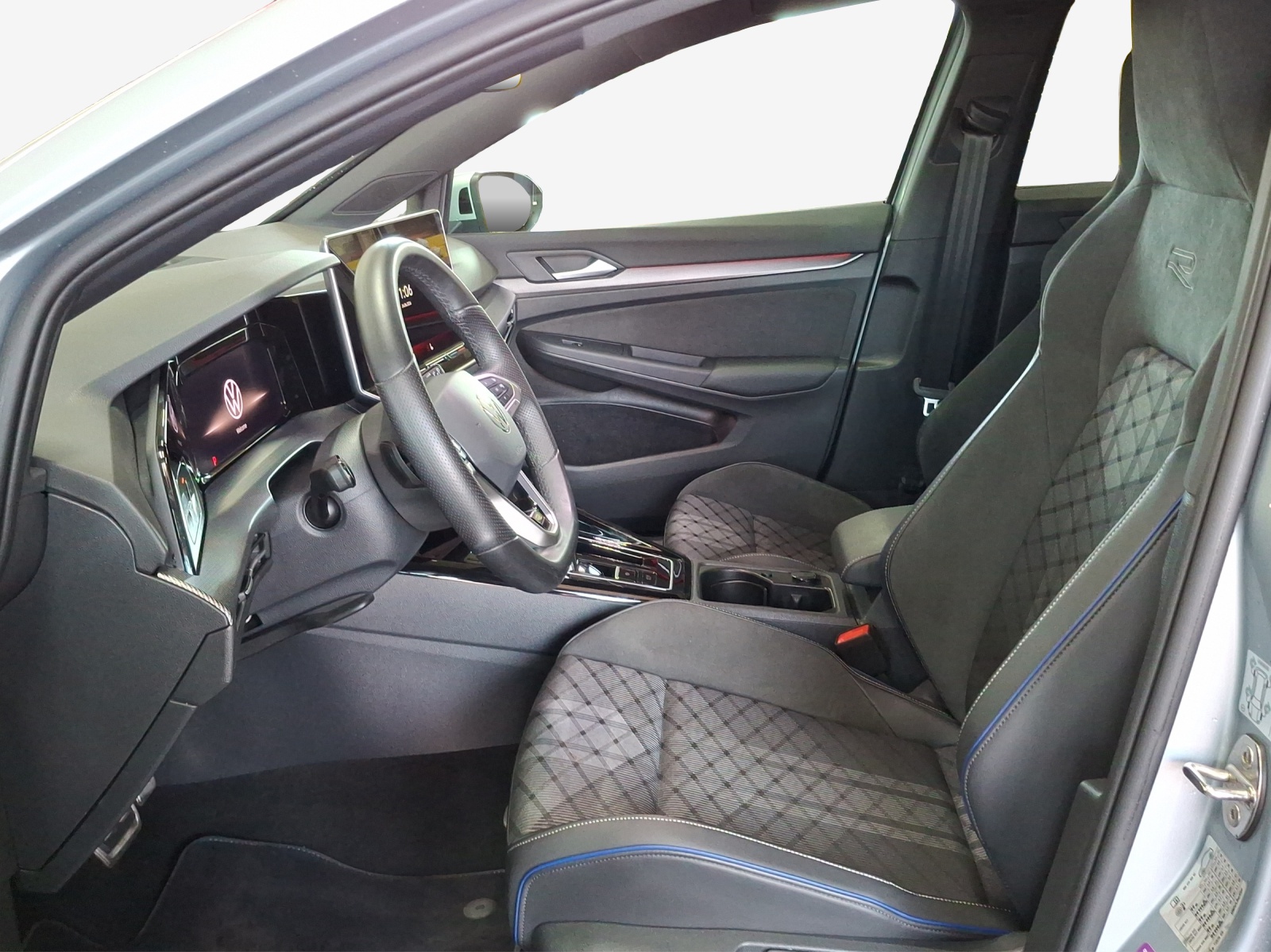 VW Golf Variant 2.0 TSI R-Line DSG 4 Motion-image-7