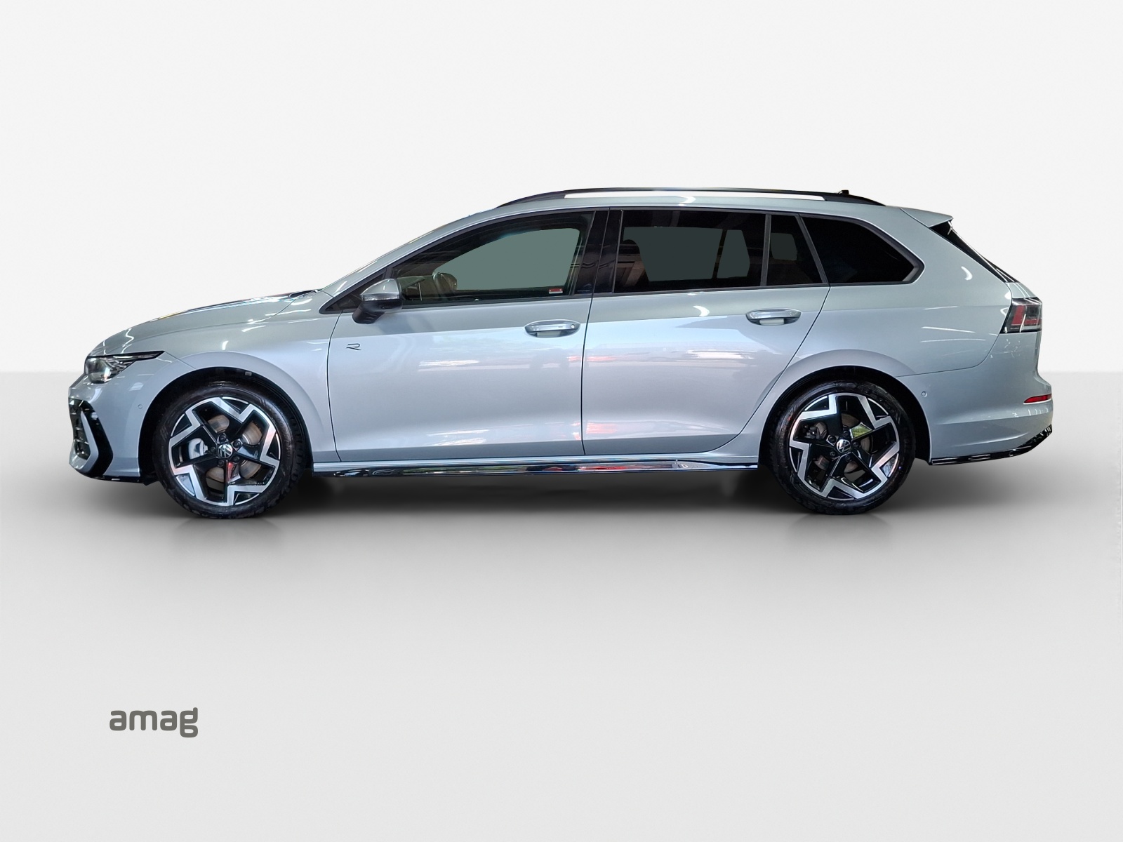VW Golf Variant 2.0 TSI R-Line DSG 4 Motion-image-1