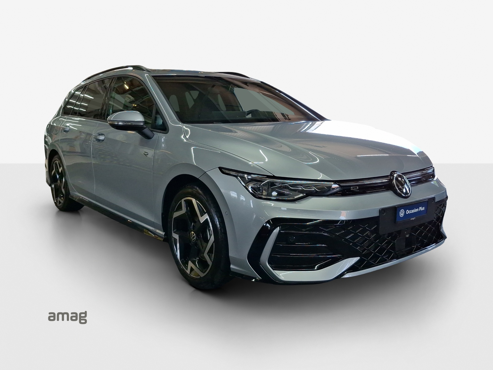 VW Golf Variant 2.0 TSI R-Line DSG 4 Motion-image-6