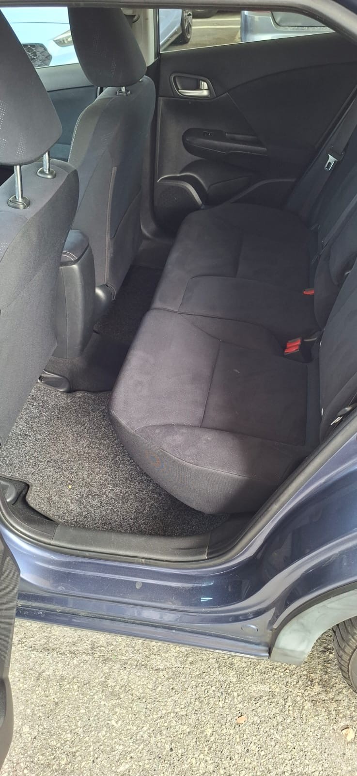 HONDA Civic Tourer 1.6 i-DTEC Executive-image-8