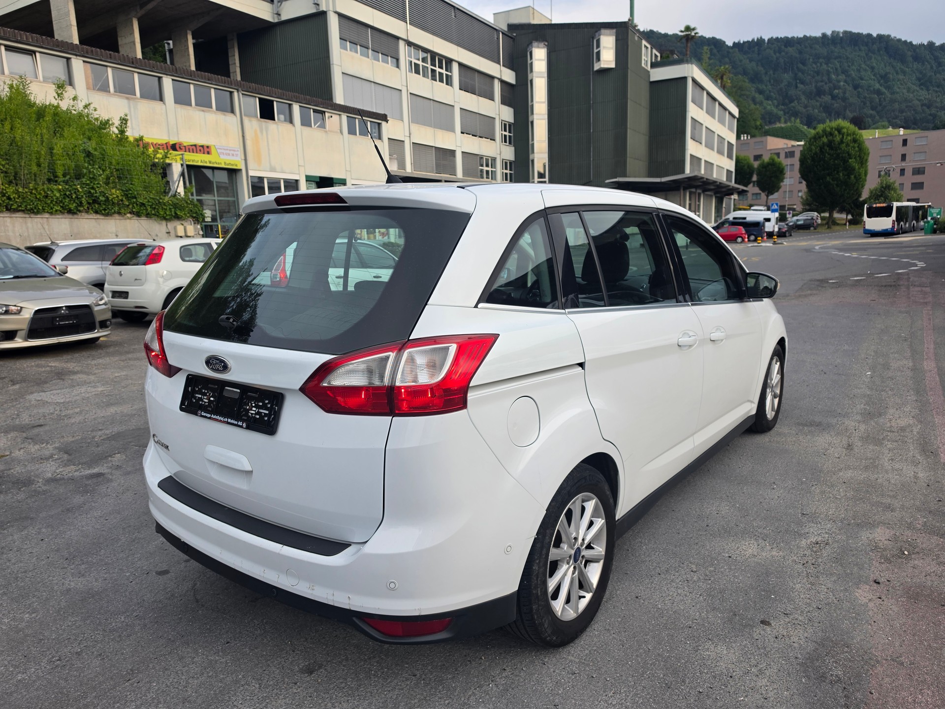 FORD GrC-Max 2.0 TDCi Titanium PowerShift Automat-image-1