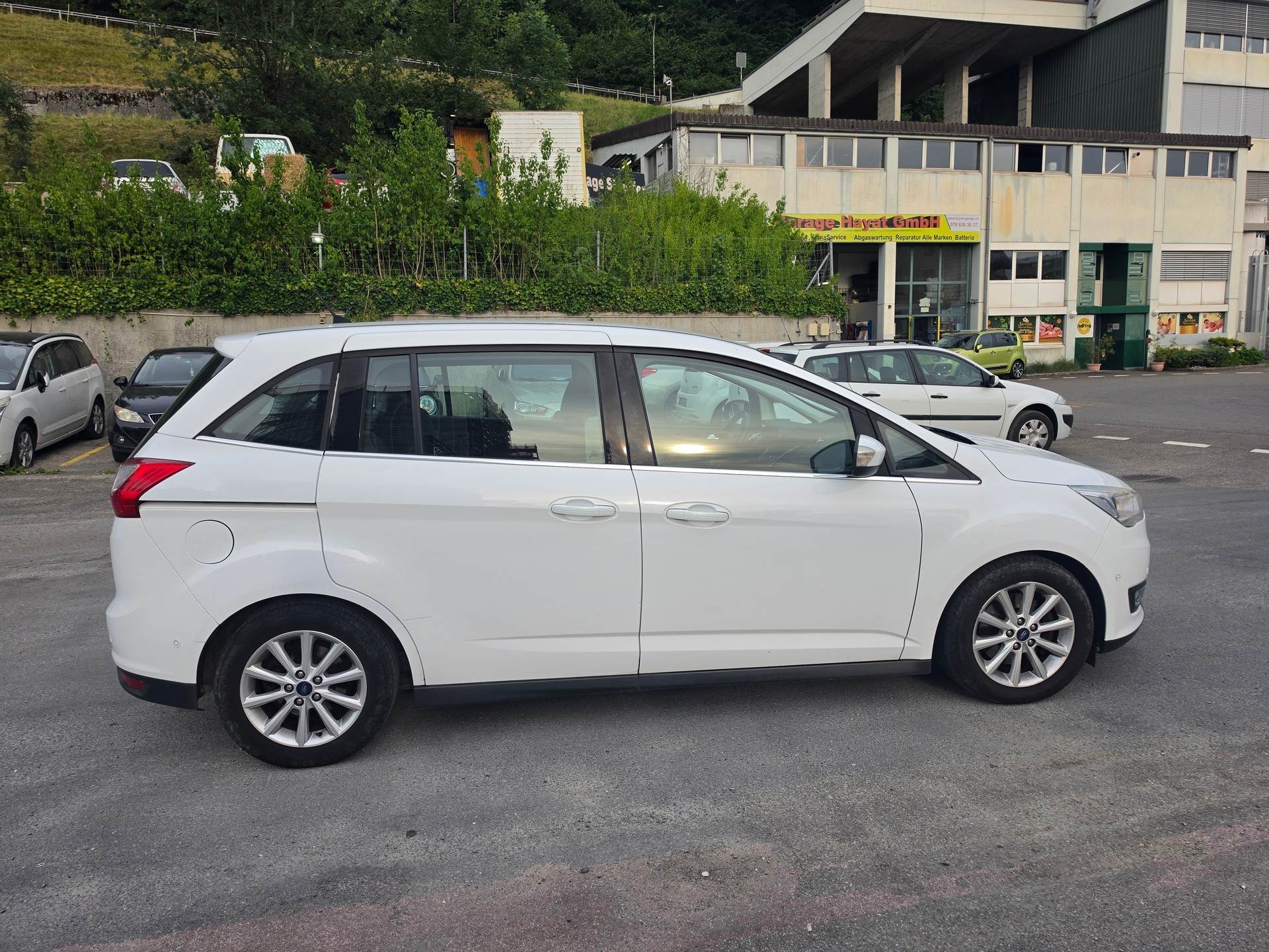 FORD GrC-Max 2.0 TDCi Titanium PowerShift Automat-image-2