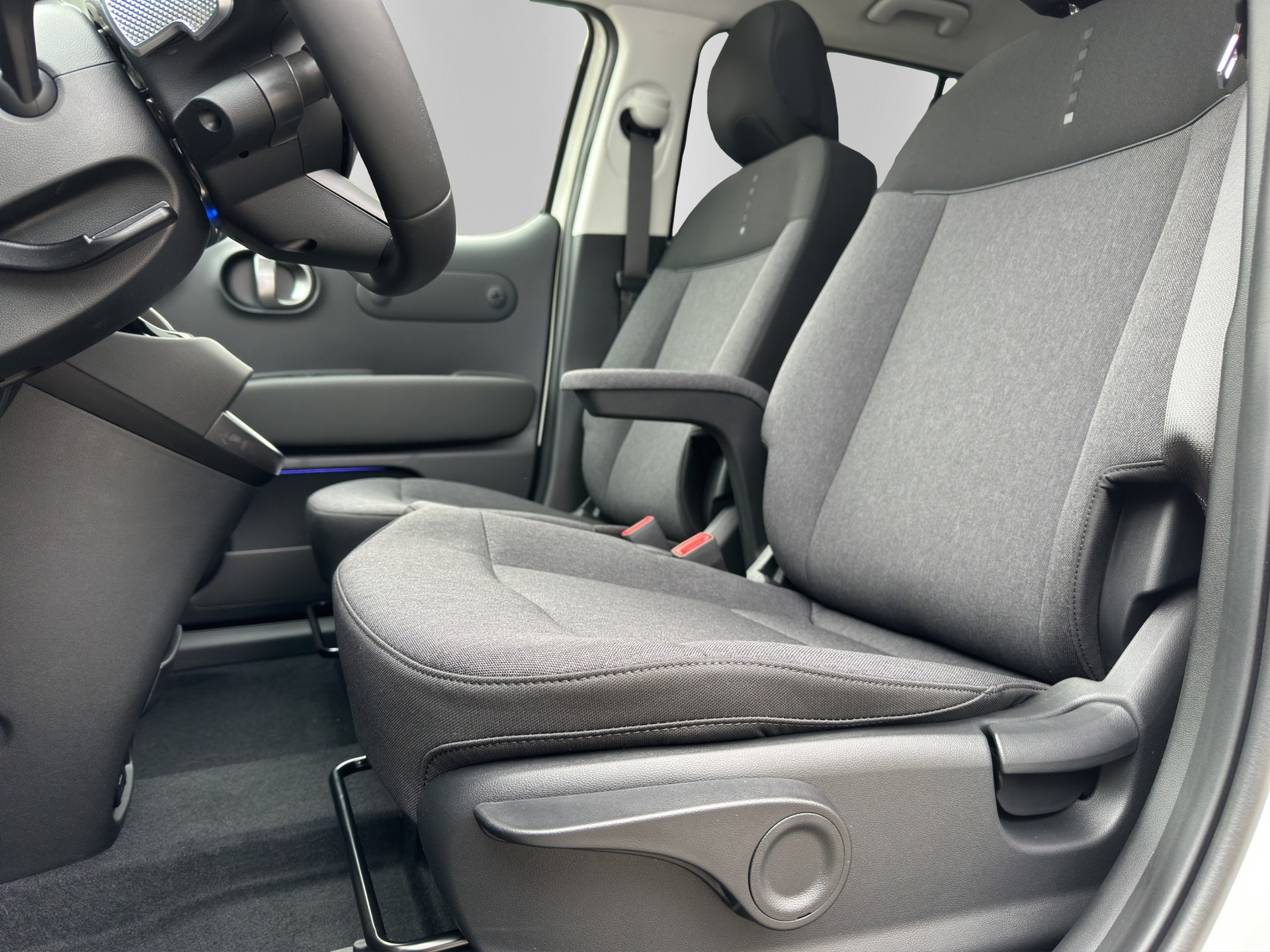 HYUNDAI Inster 49kWh Vertex-image-11