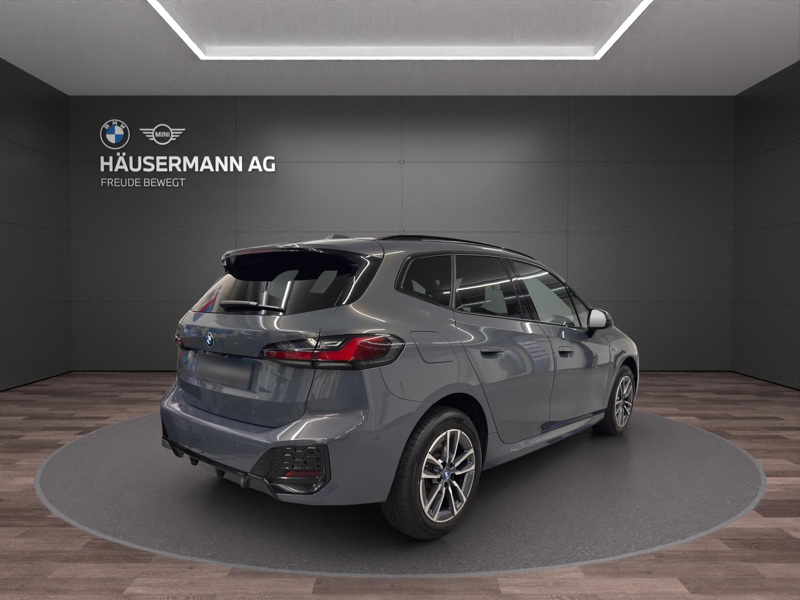 BMW 225e xDrive Active Tourer M SPORT-image-4