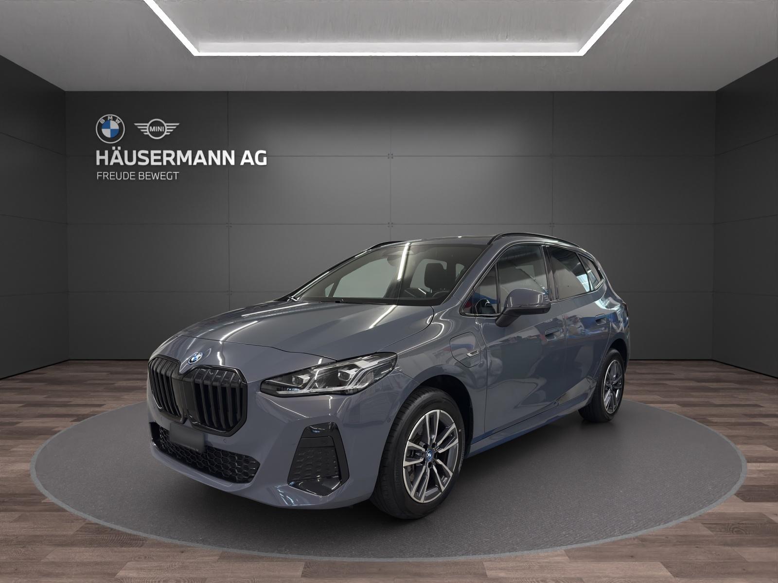 BMW 225e xDrive Active Tourer M SPORT-image-0