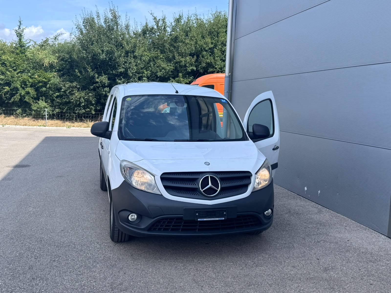 MERCEDES-BENZ Citan 109 CDI L Euro 6 - Rabais des plaque sur CVD 120chf par année-image-2