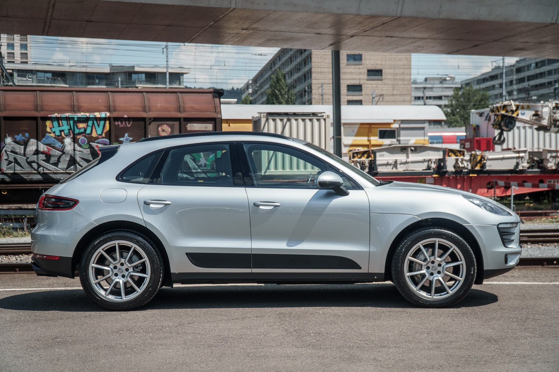 PORSCHE Macan S PDK-image-5