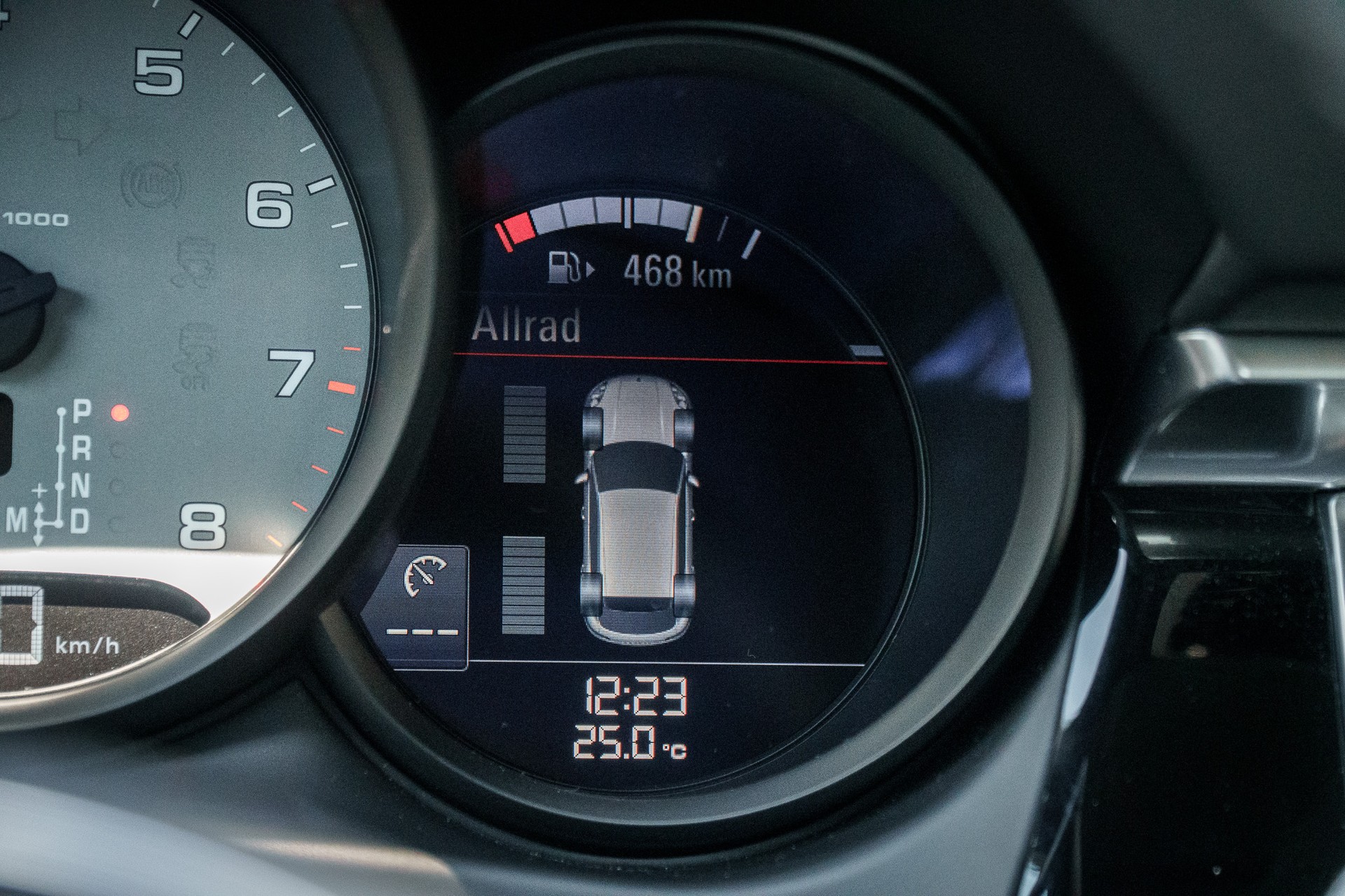 PORSCHE Macan S PDK-image-27