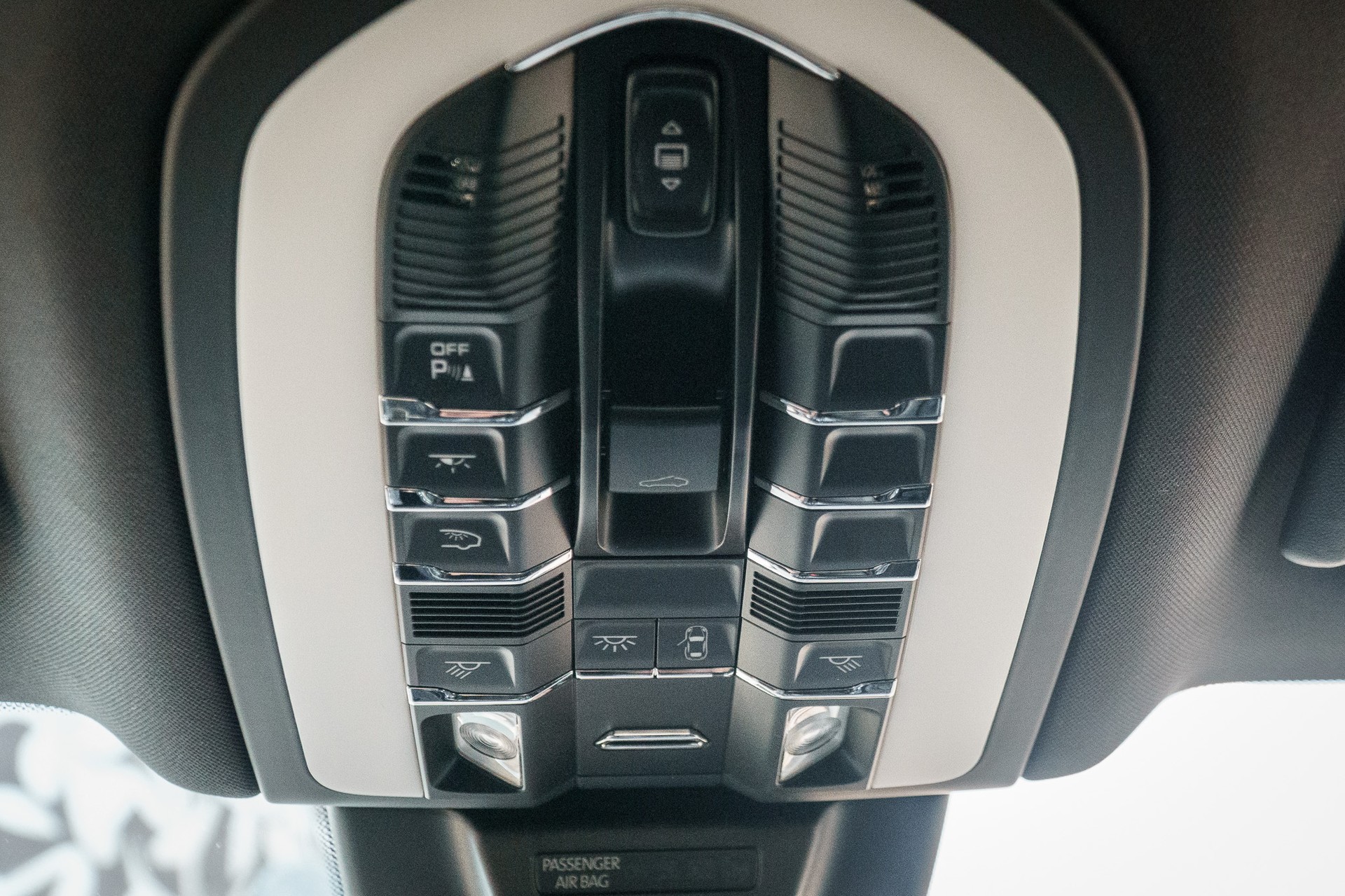 PORSCHE Macan S PDK-image-29