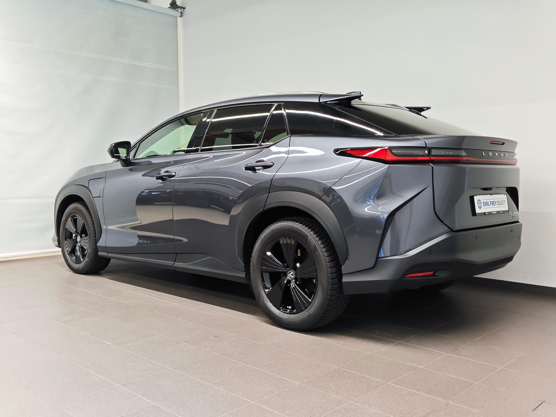 LEXUS RZ 450e Comfort - Ruote invernali incluse-image-3