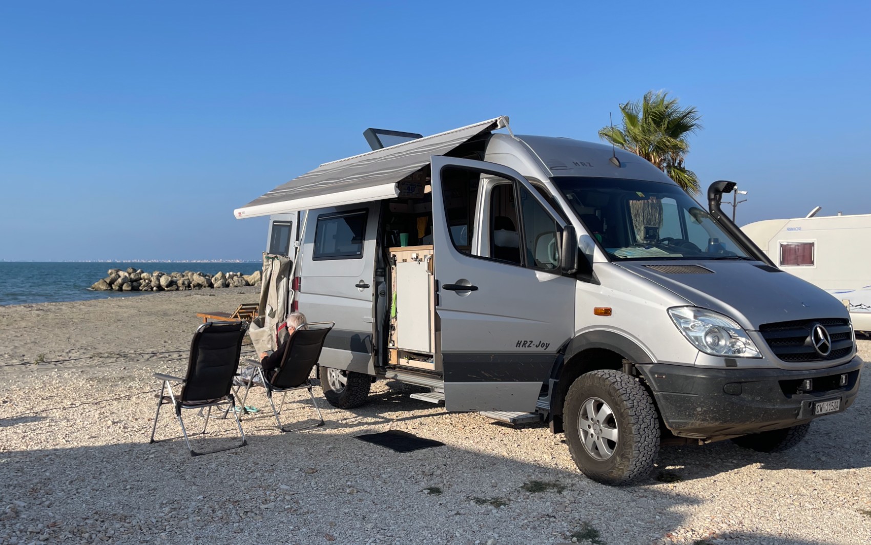 MERCEDES-BENZ 319 CDI 4x4-image-4