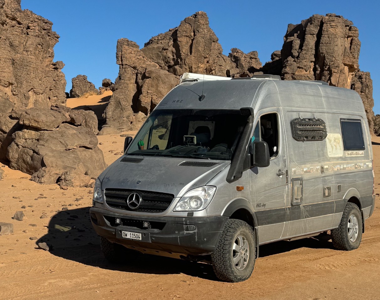 MERCEDES-BENZ 319 CDI 4x4-image-0