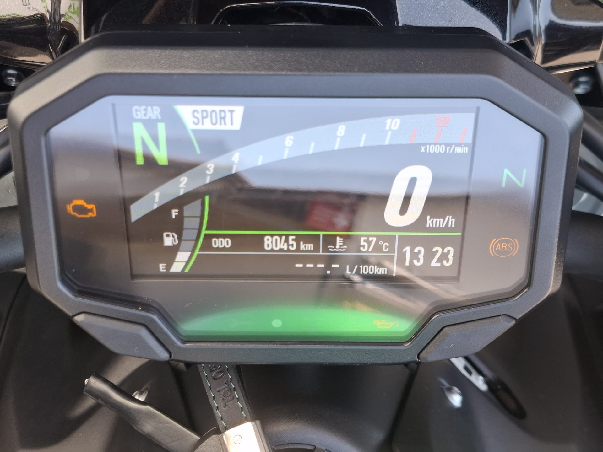 KAWASAKI Z 900-image-4