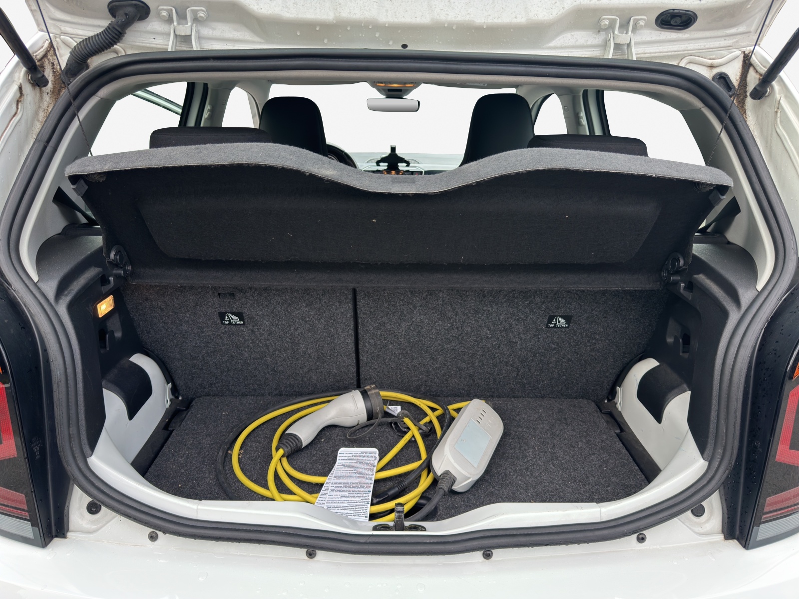 VW e-Up-image-12