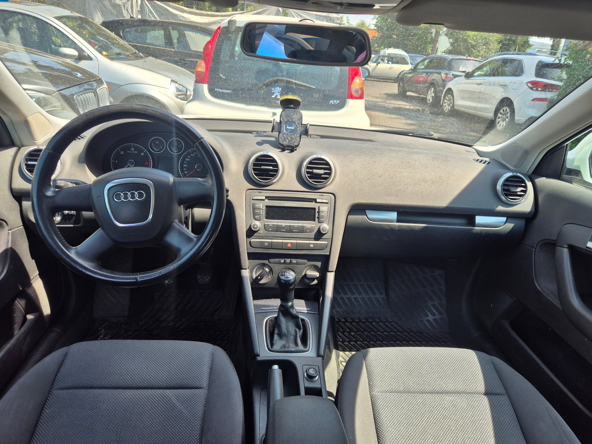 AUDI A3 Sportback 1.9 TDI Attraction-image-6