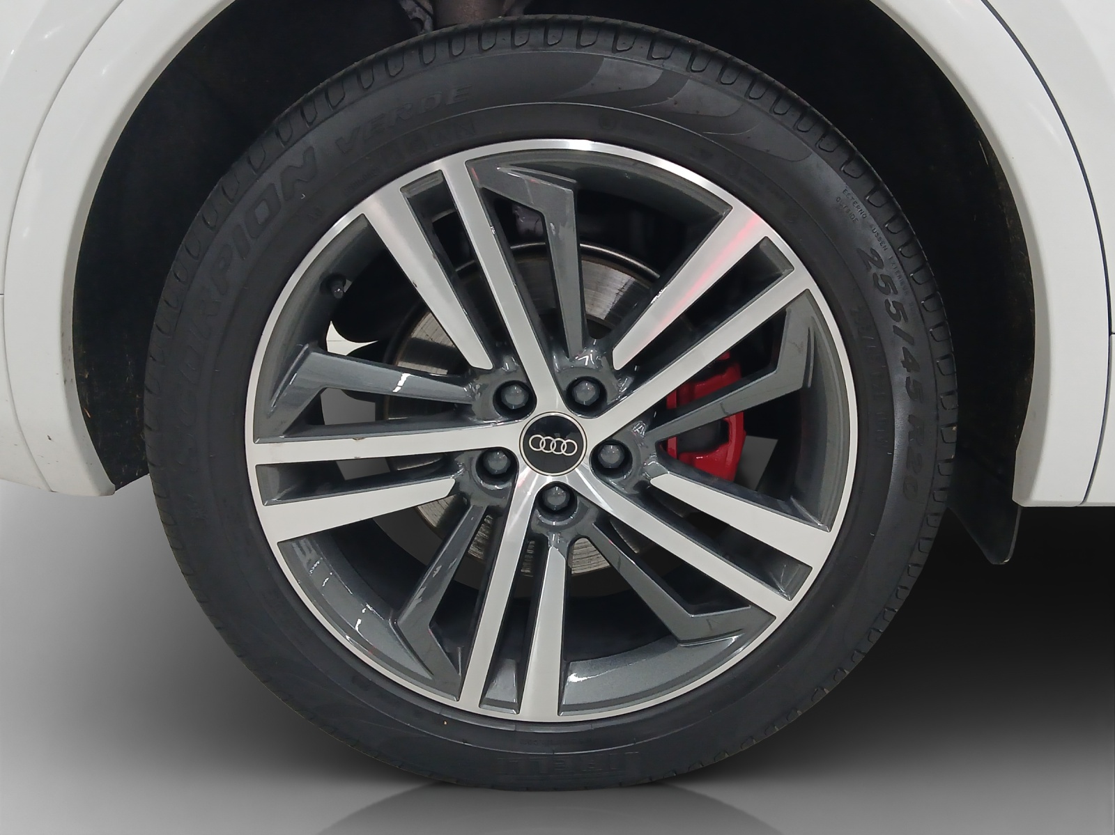 AUDI Q5 Sportback 40 TDI Blackedition quattro S-tronic-image-14