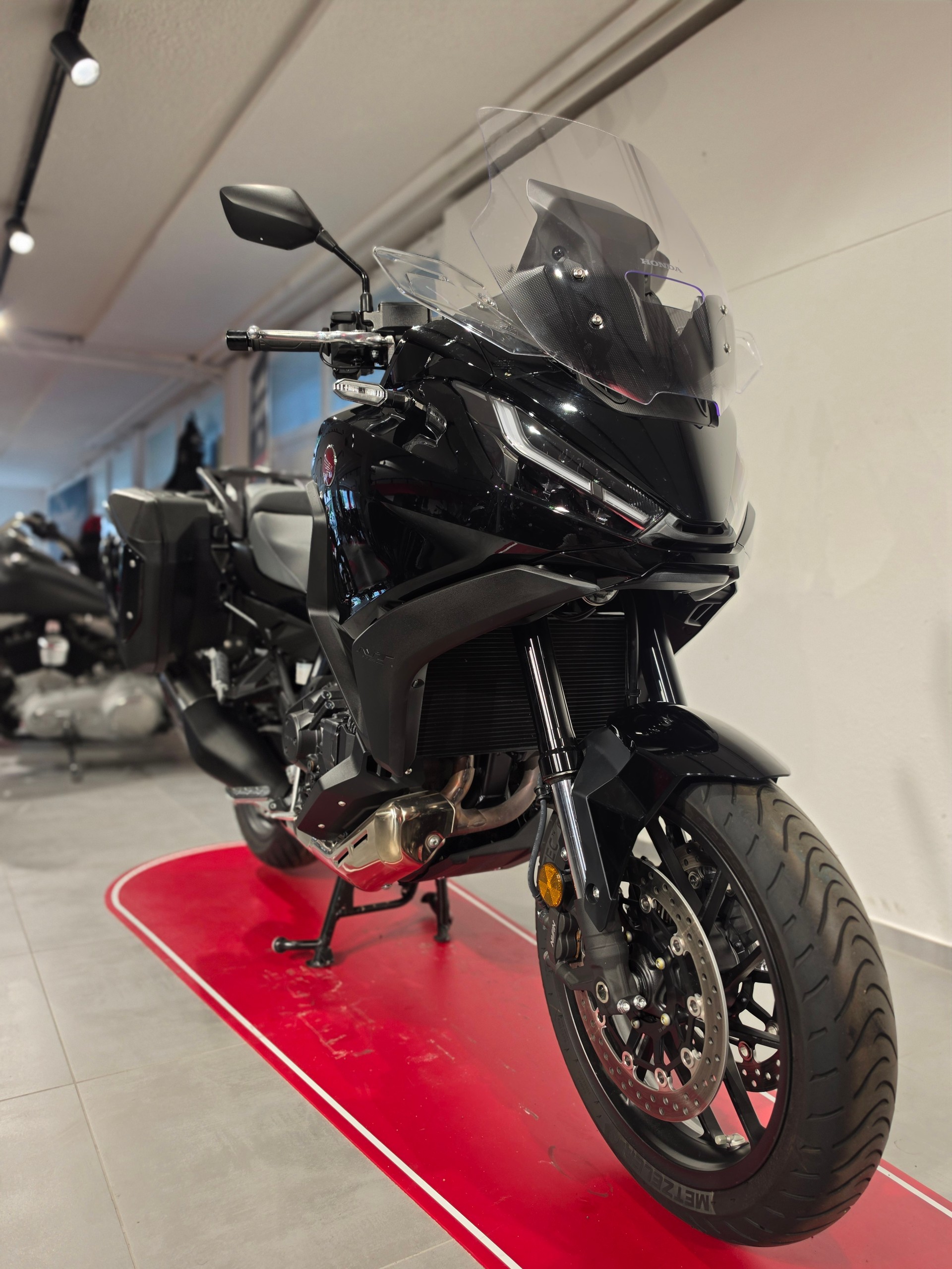 HONDA NT 1100 DCT-showroom-element-3