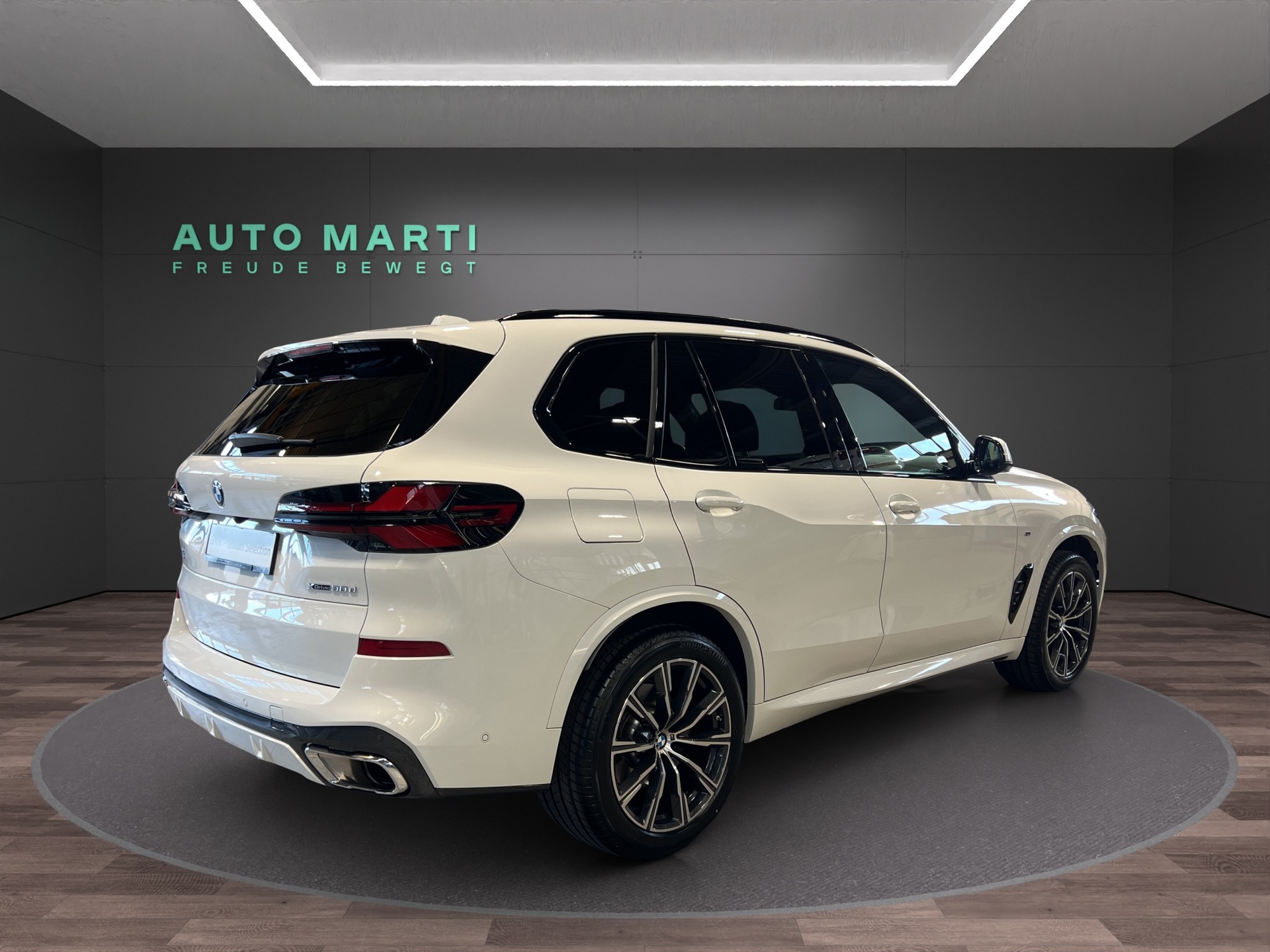 BMW X5 30d xDrive SAG-image-3