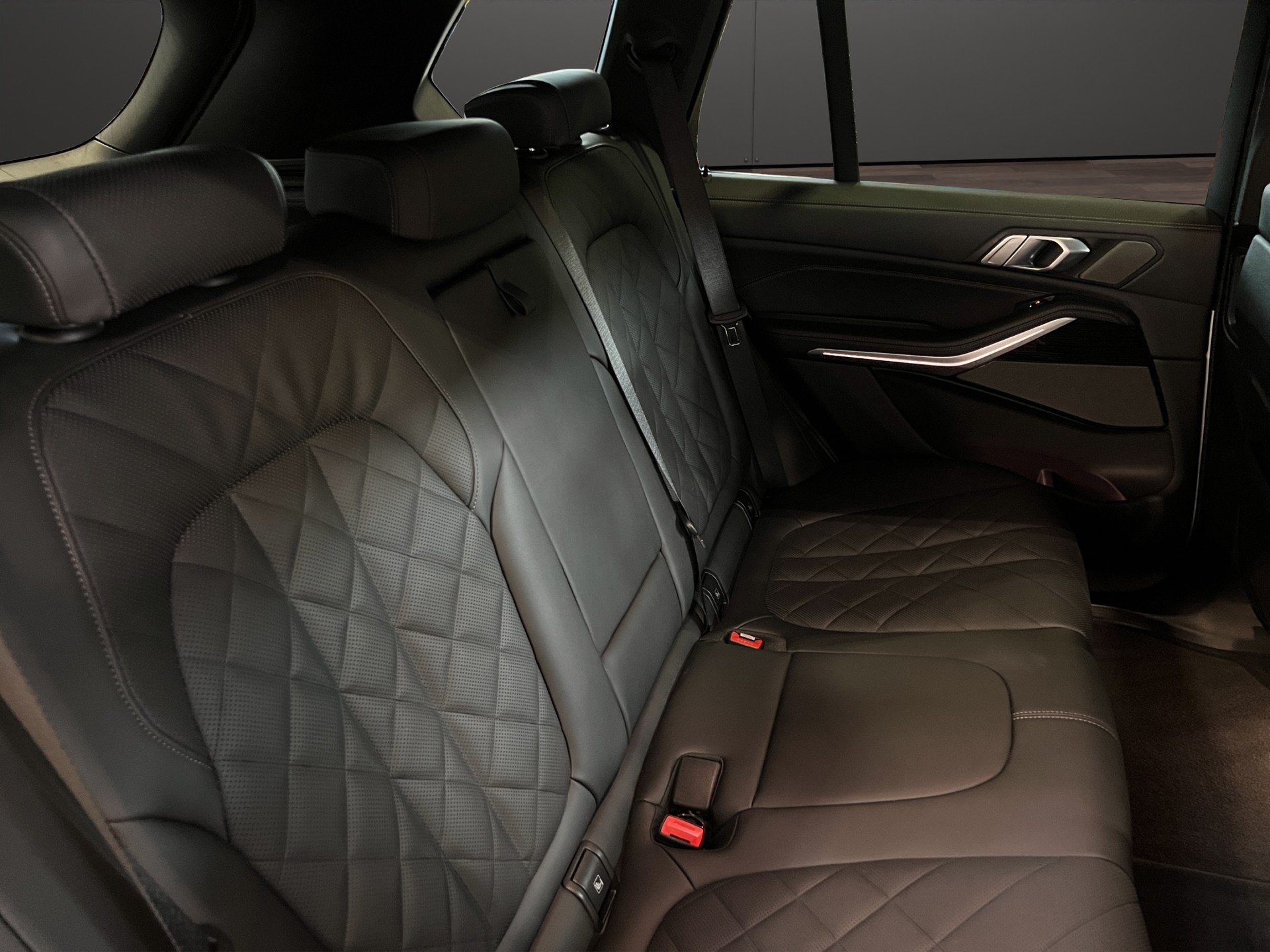 BMW X5 30d xDrive SAG-image-16