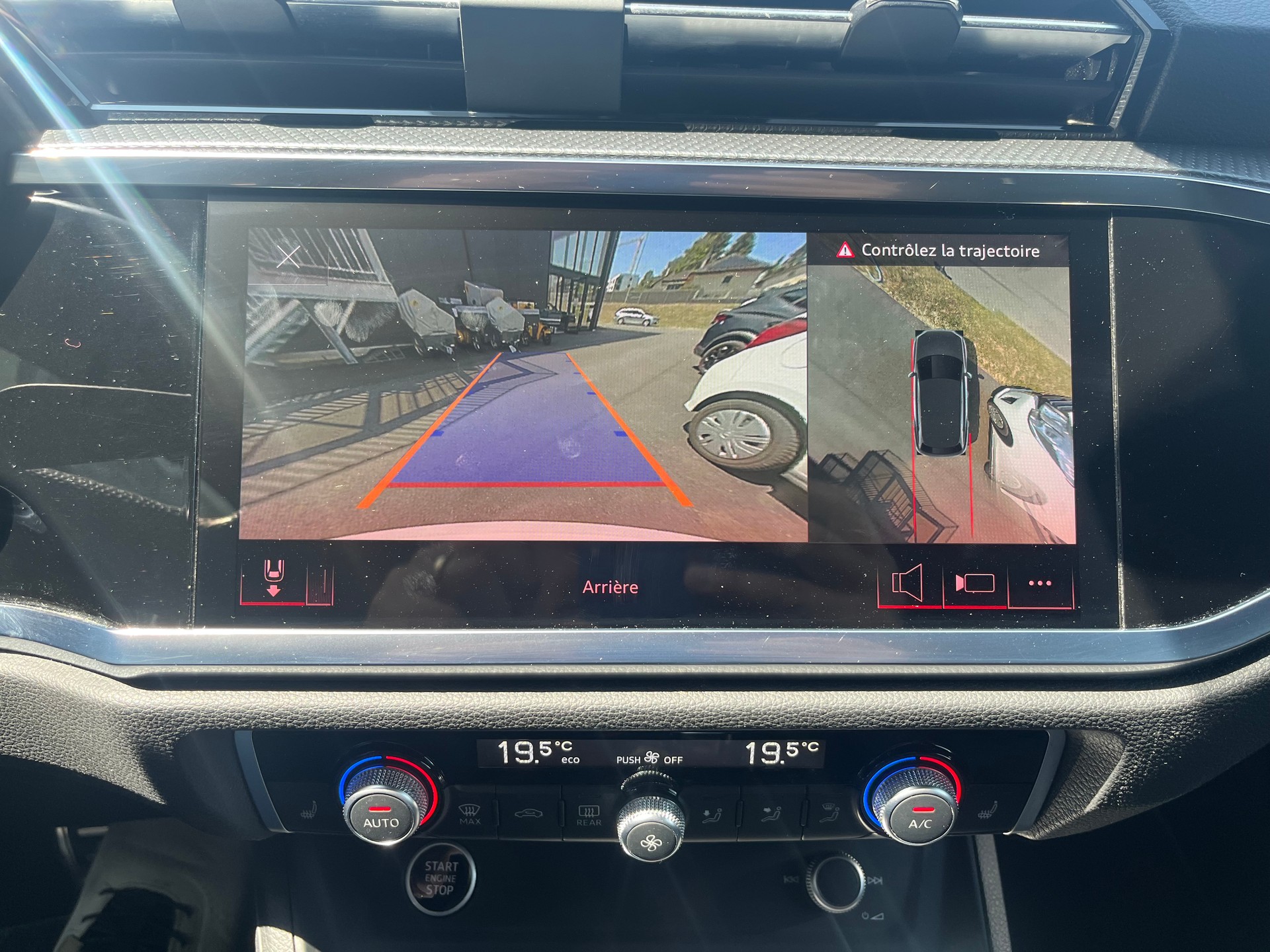 AUDI Q3 35 TFSI S line Attraction S-tronic-image-8