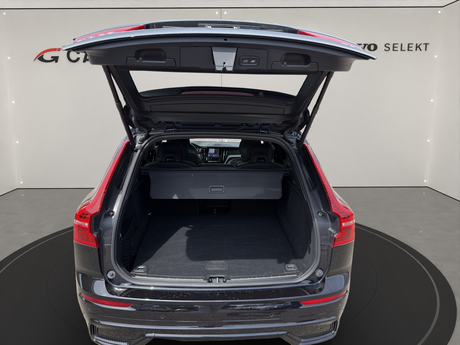 VOLVO XC60 2.0 T6 TE Plus Dark eAWD .-image-5