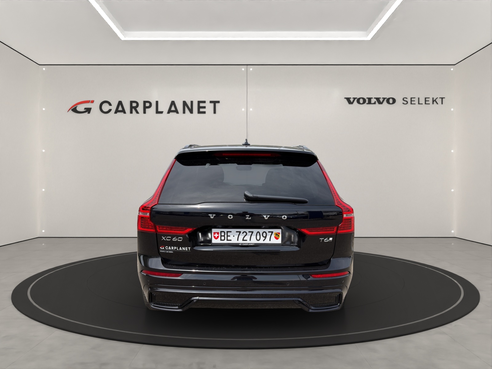 VOLVO XC60 2.0 T6 TE Plus Dark eAWD .-image-4