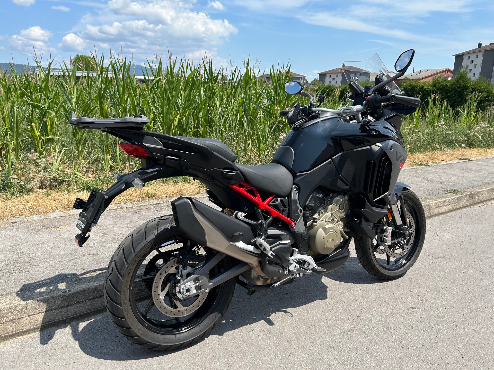 DUCATI Multistrada V4 S Travel & Radar-image-2