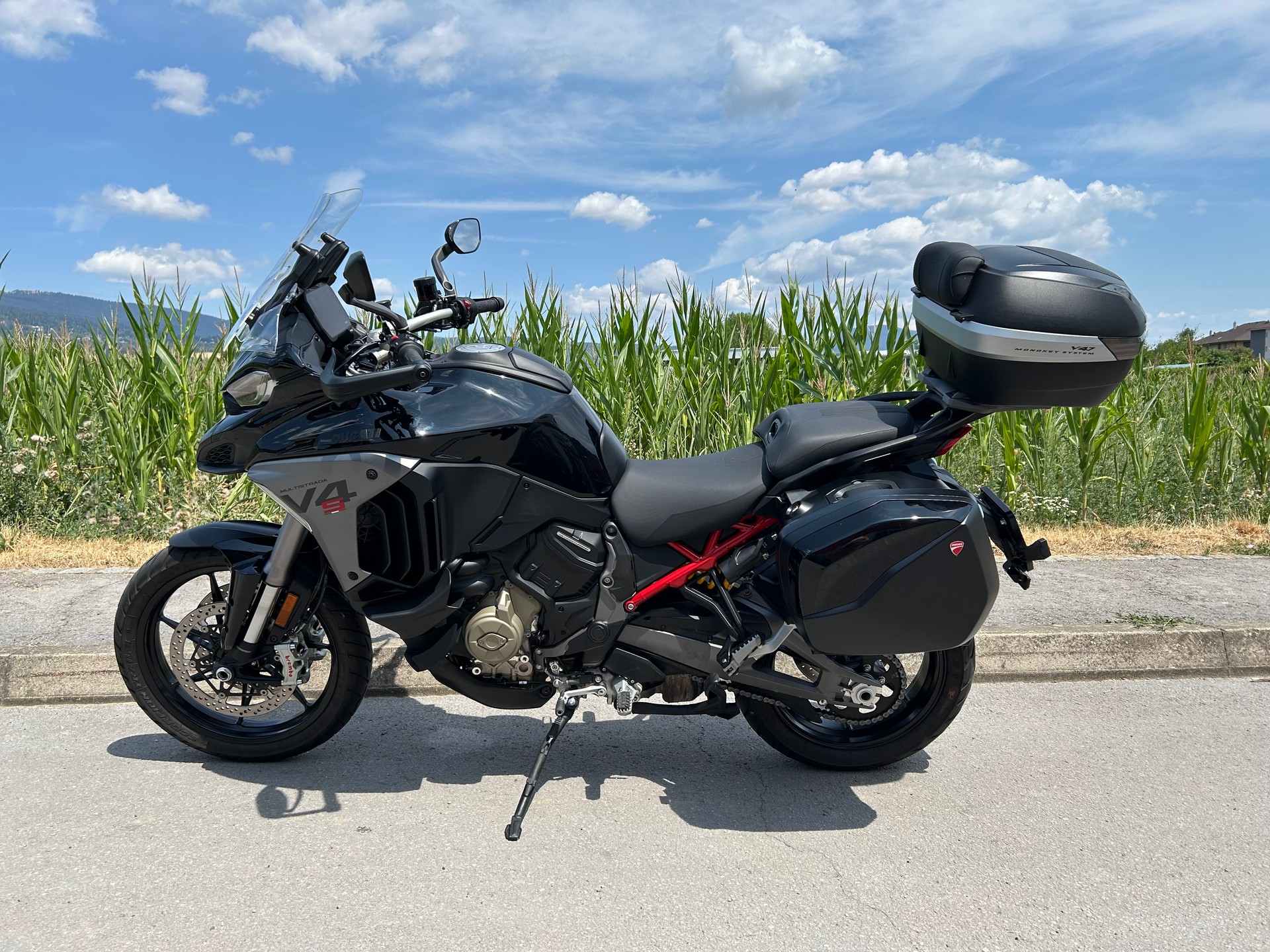 DUCATI Multistrada V4 S Travel & Radar-image-4