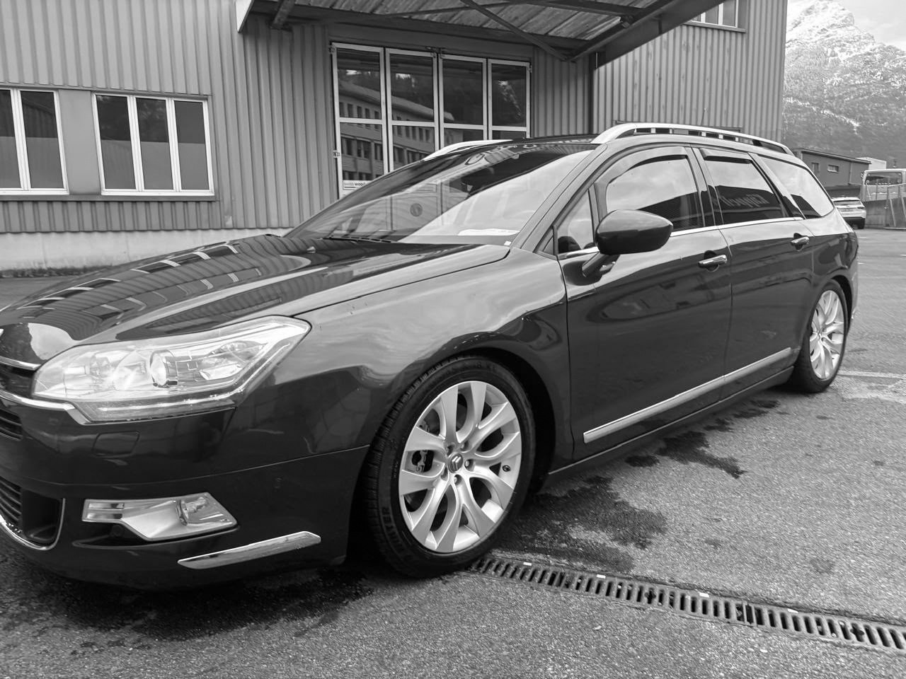CITROEN 3.0 HDi V6 Exclusive-image-1
