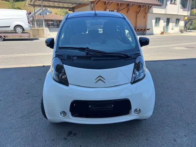 CITROEN C-Zero Séduction-image-11