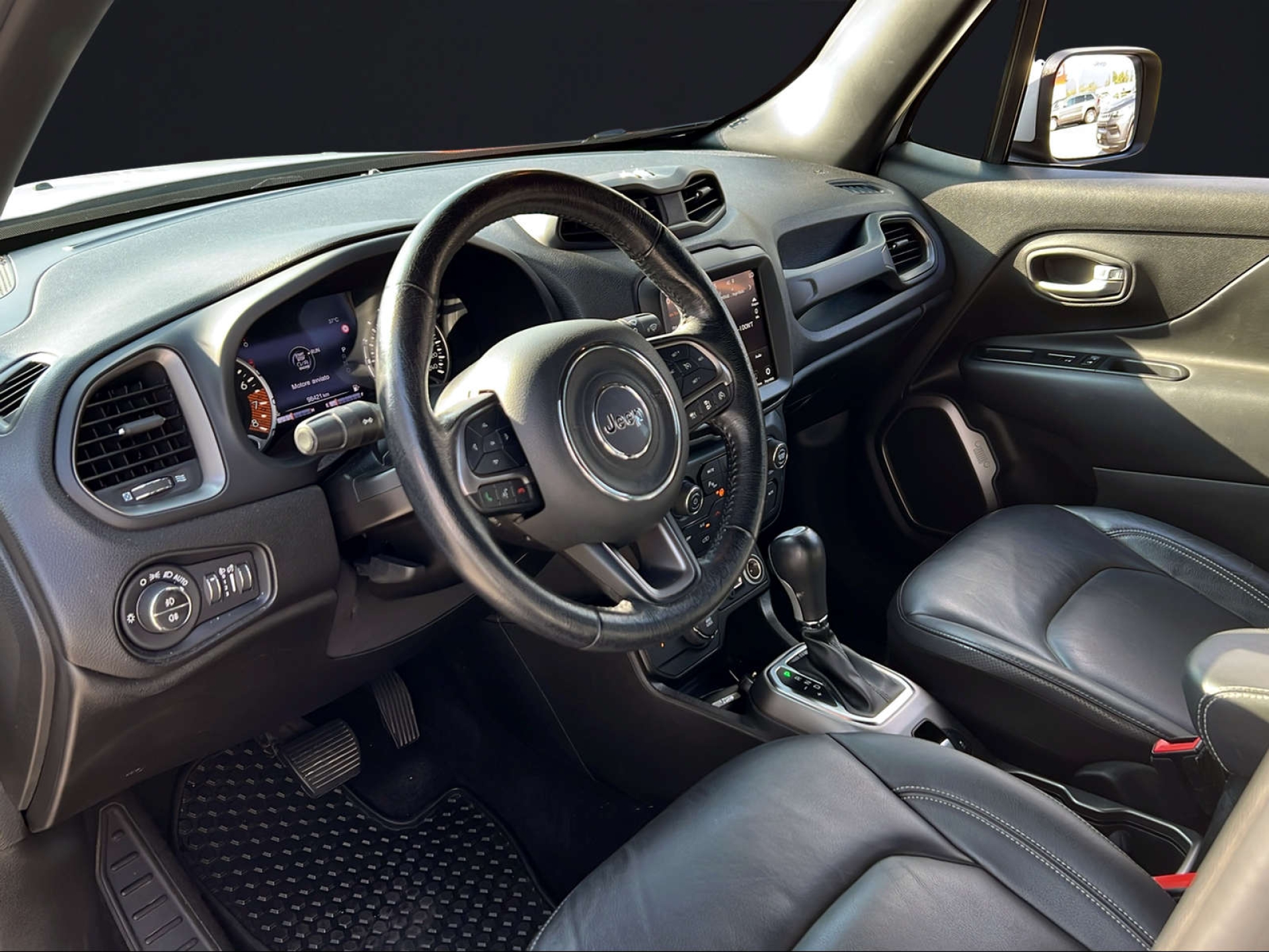 JEEP Renegade 1.3 Turbo S AWD-image-5