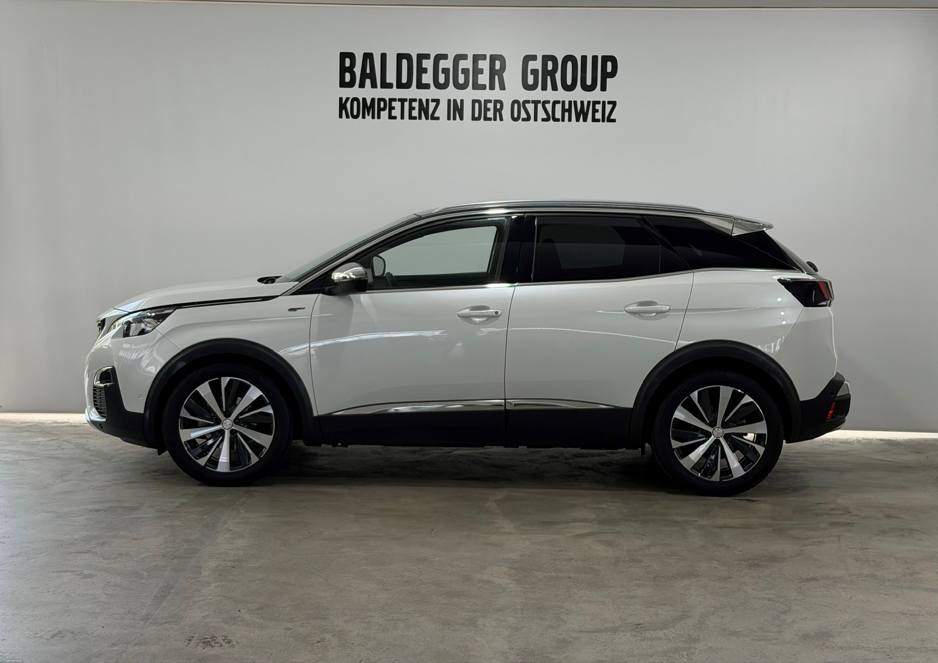 PEUGEOT 3008 2.0 BlueHDi 180 GT-image-1