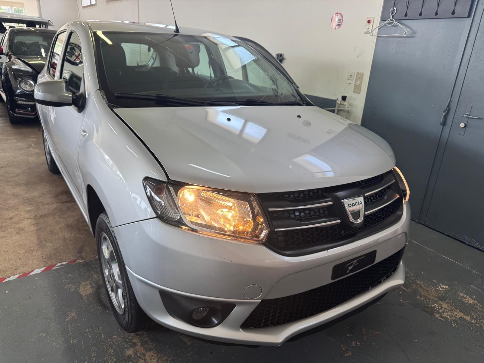 DACIA Sandero Tce 90 Celebration-image-0