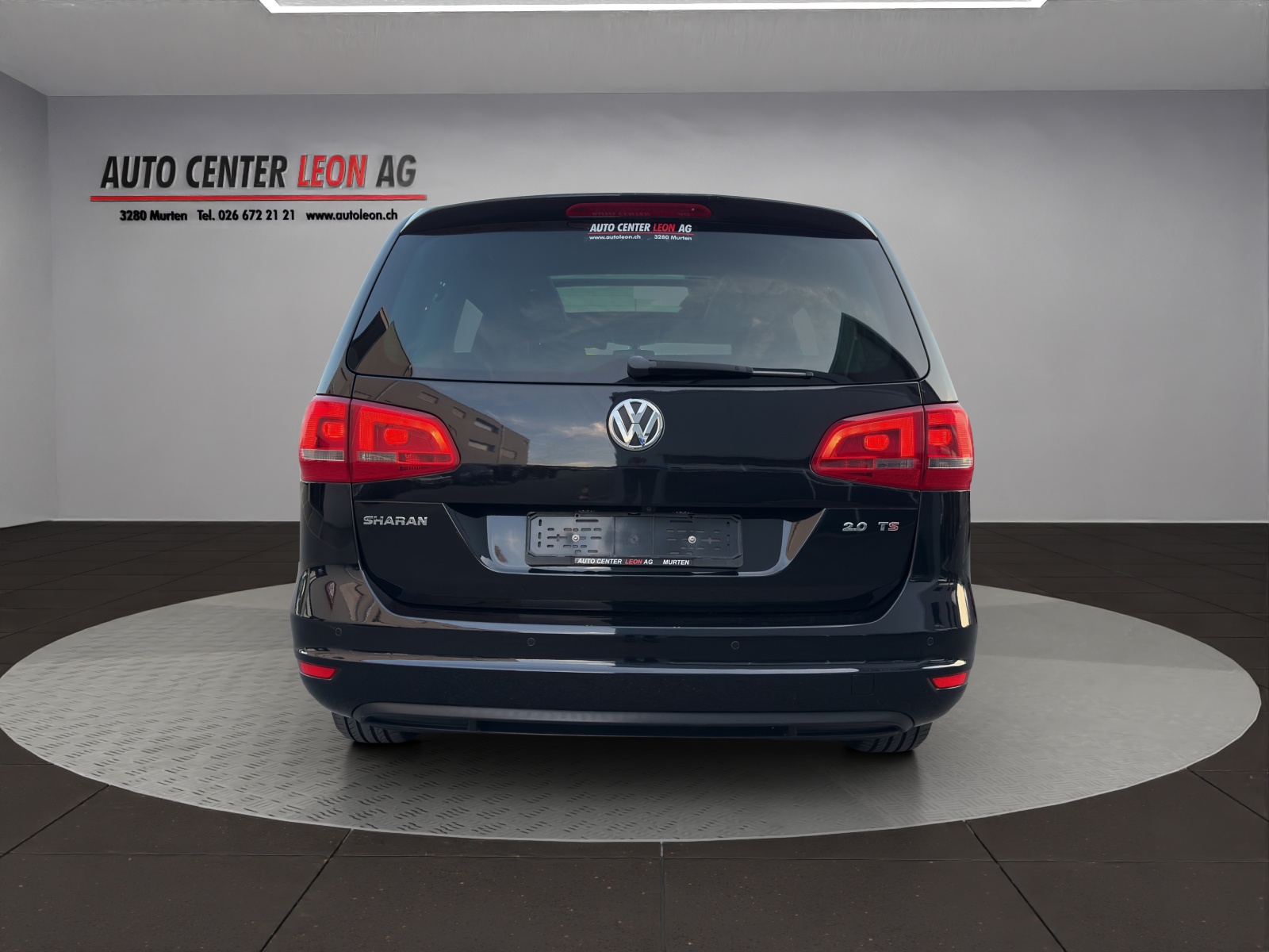 VW Sharan 2.0 TSI Cup DSG-image-4