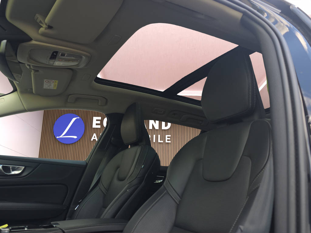 VOLVO V60 2.0 T6 TE Ultra Bright eAWD-image-12