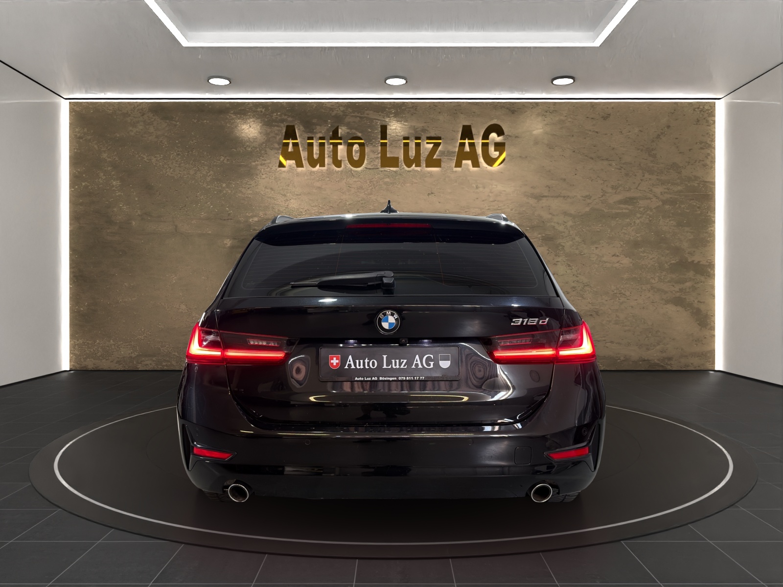 BMW 318d 48V Touring Steptronic-showroom-element-2