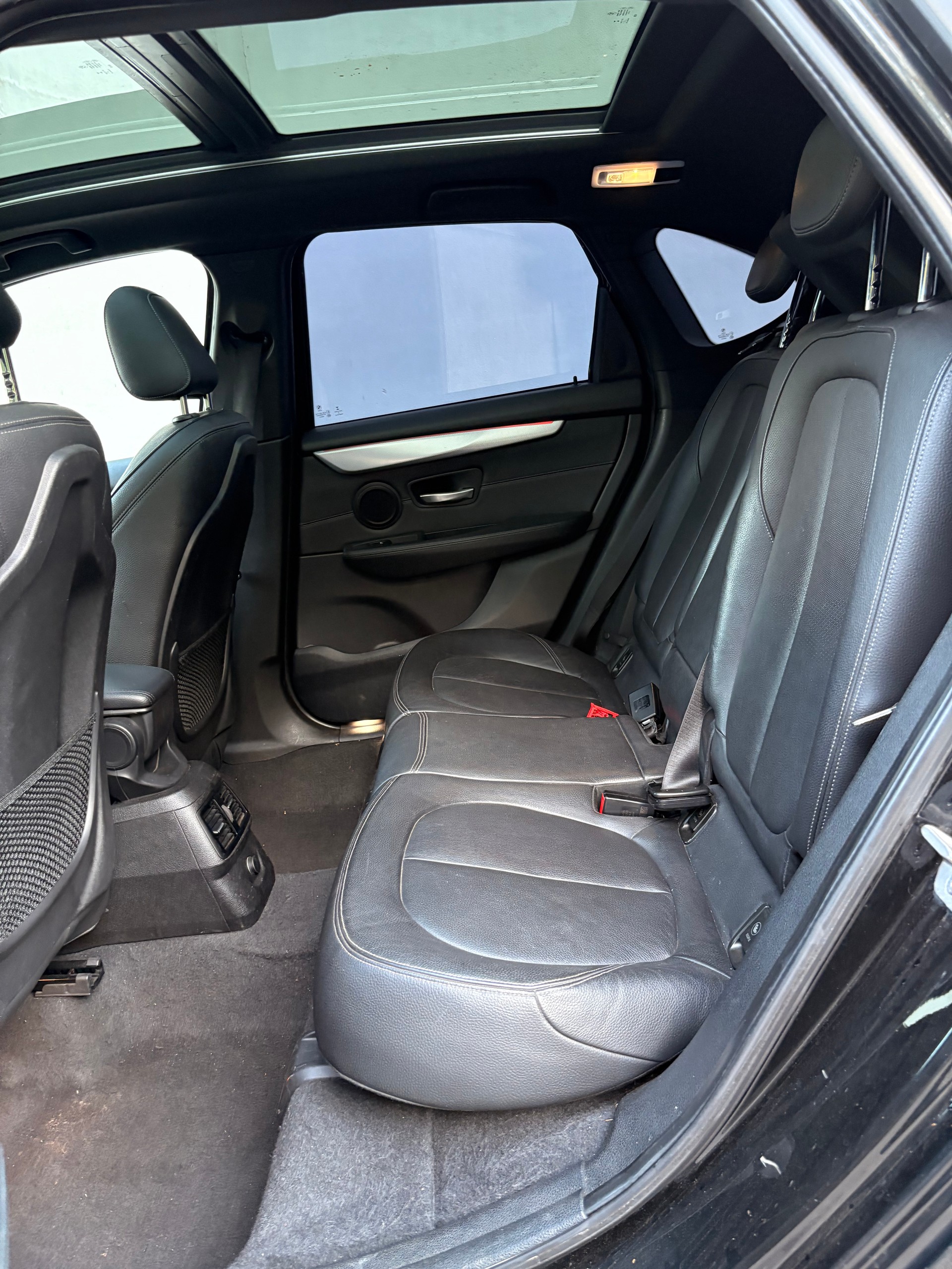 BMW 220d Active Tourer Sport Line Steptronic-image-9
