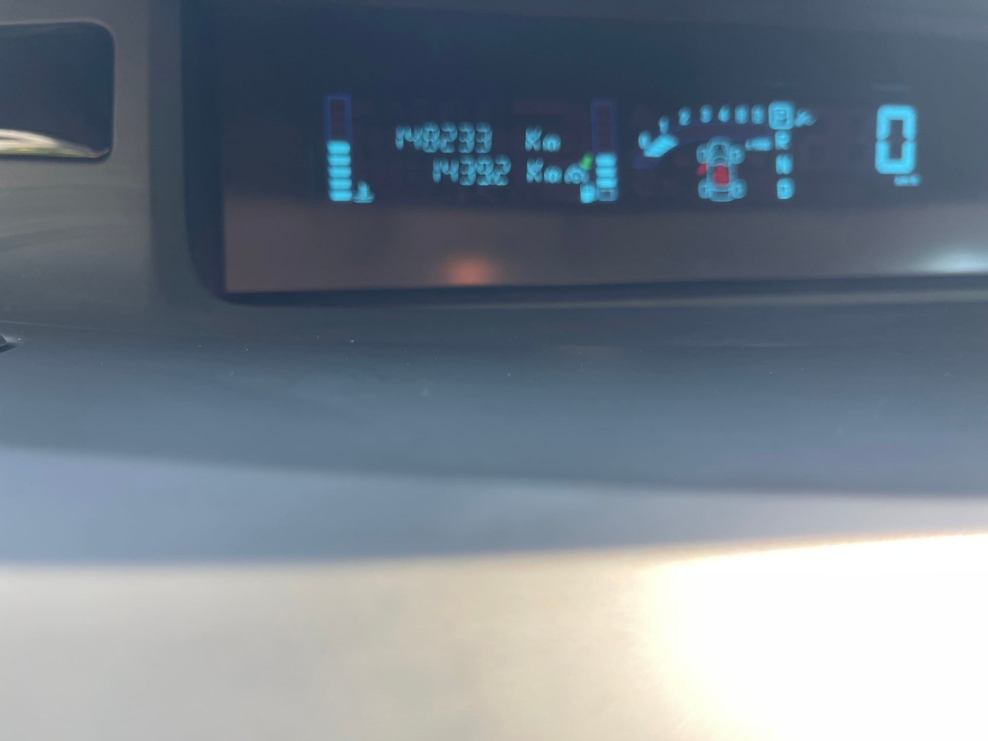 RENAULT Espace 2.0 dCi Dynamique Automatic-image-12