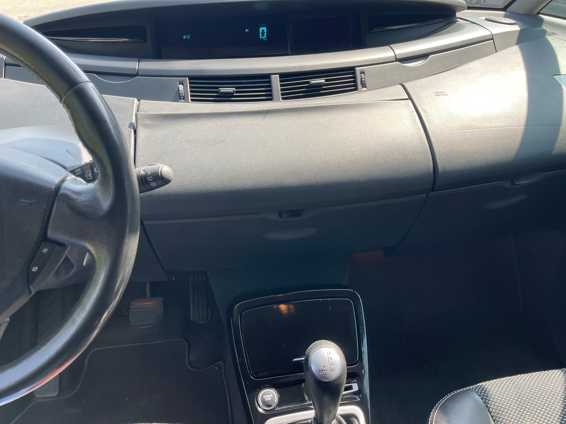 RENAULT Espace 2.0 dCi Dynamique Automatic-image-10