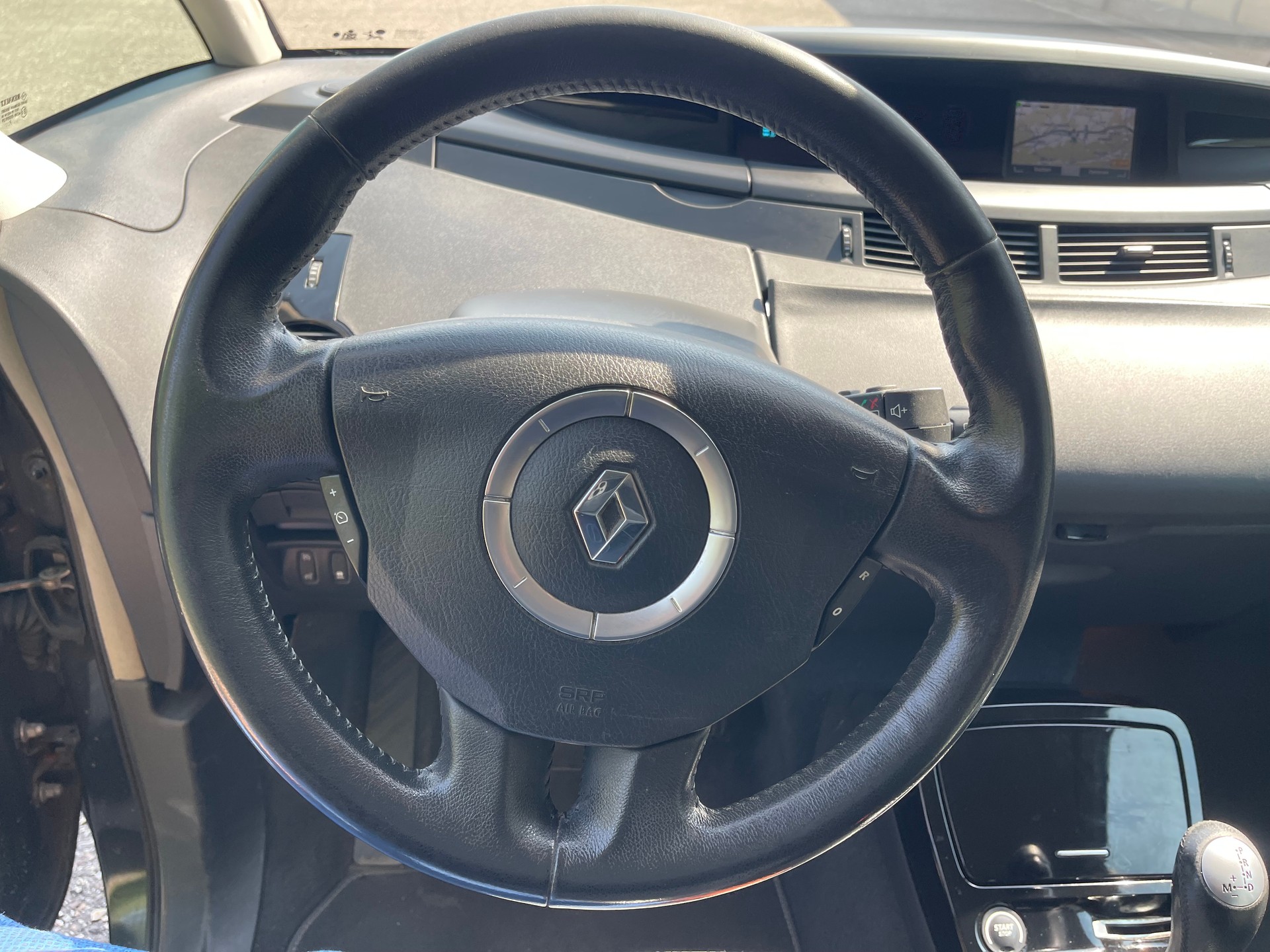 RENAULT Espace 2.0 dCi Dynamique Automatic-image-11