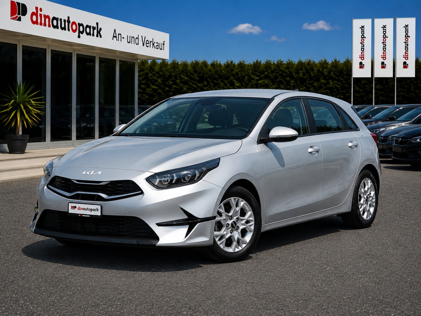 KIA Ceed 1.5 T-GDi MHEV Power DCT * CH-Fahrzeug *-image-0
